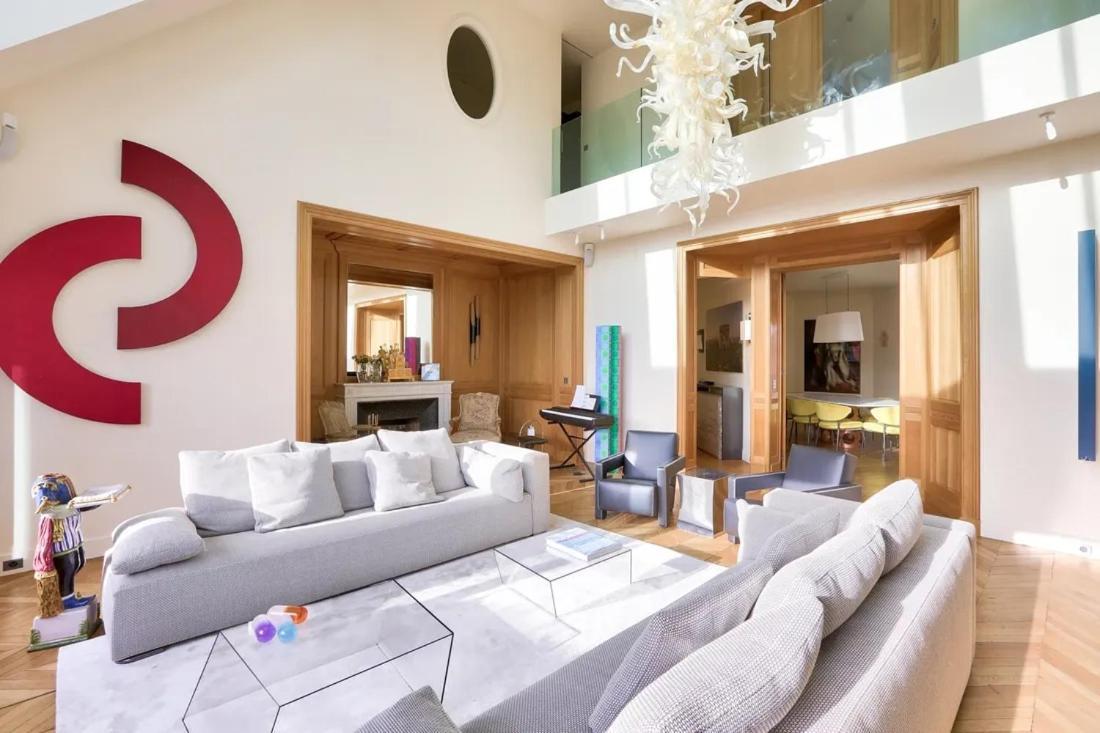 Superb Penthouse View With Terrace *